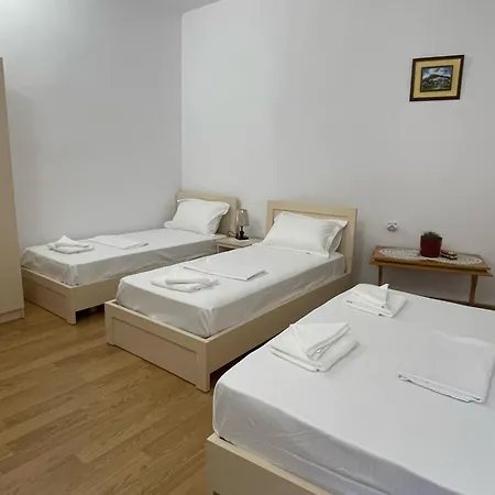 Apartment Dora Berat