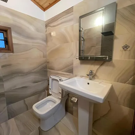 Dora Apartamento Berat