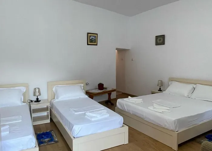 Apartament Dora *