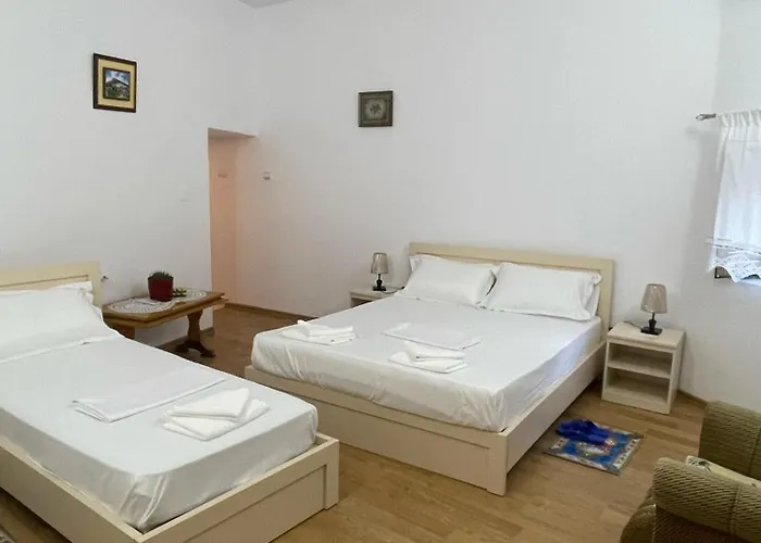 Dora Apartament Berat